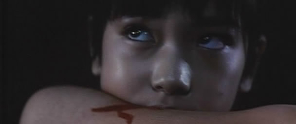 野兽般的眼神，非人之物的诞生